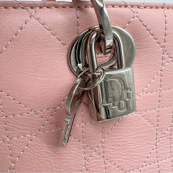 Christian Dior Lady Dior Zip Tote Stitched Cannage Leather Medium - Picture 15 of 17